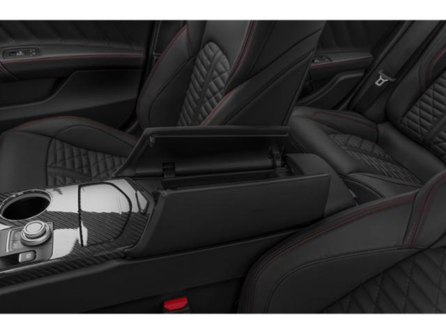 2023 Maserati Ghibli Modena Q4