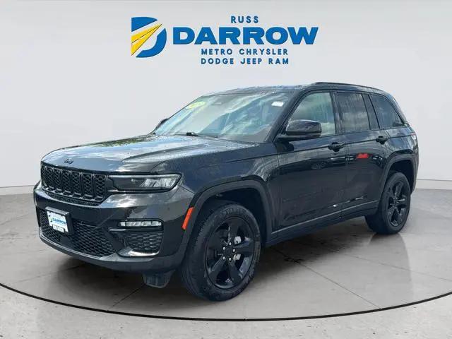 2023 Jeep Grand Cherokee Limited 4x4 for sale in Milwaukee, WI