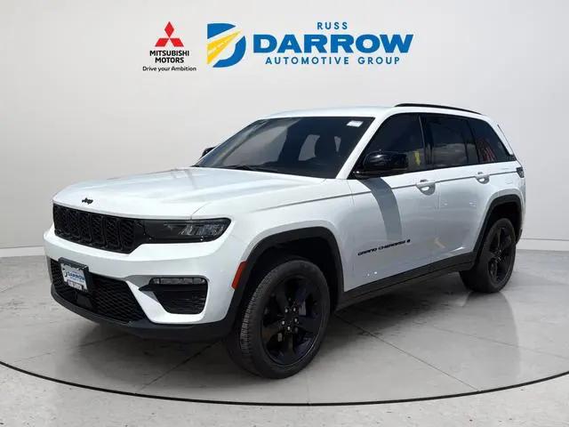 2023 Jeep Grand Cherokee Limited 4x4 for sale in Waukesha, WI