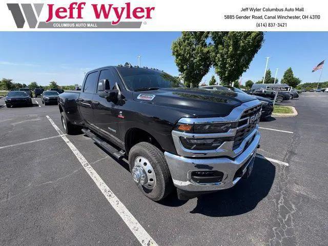 2025 Ram 3500 Tradesman Crew Cab 4x4 8' Box for sale near CANAL WINCHESTER, OH