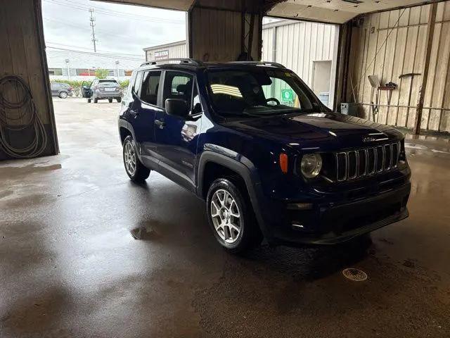 2019 Jeep Renegade Sport 4x4 for sale in Columbia, MO