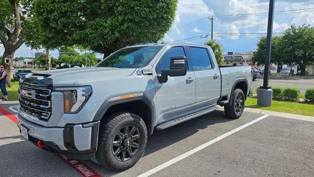 2025 GMC Sierra 2500HD 4WD Crew Cab Standard Bed AT4 for sale in ROUND ROCK, TX