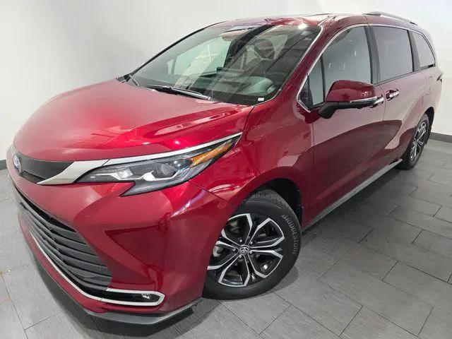 2025 Toyota Sienna Platinum for sale in Brook Park, OH
