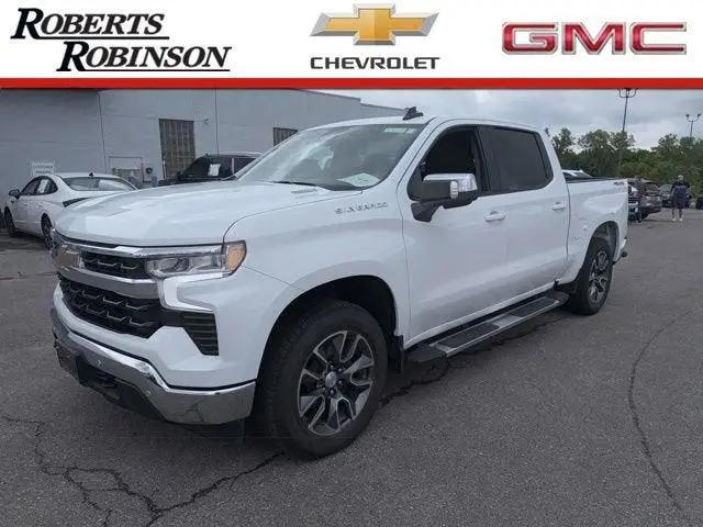 2025 Chevrolet Silverado 1500 4WD Crew Cab Standard Bed LT for sale in Excelsior Springs, MO