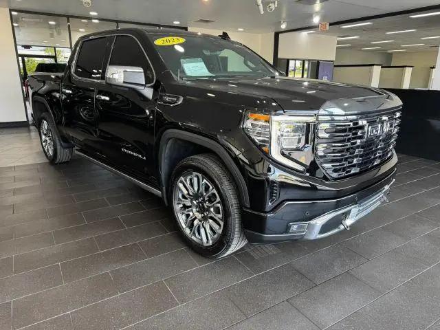 2023 GMC Sierra 1500 4WD Crew Cab Short Box Denali Ultimate for sale in West Chicago, IL