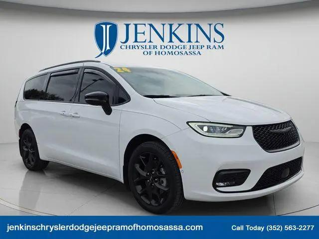 2024 Chrysler Pacifica Limited AWD for sale in Homosassa, FL