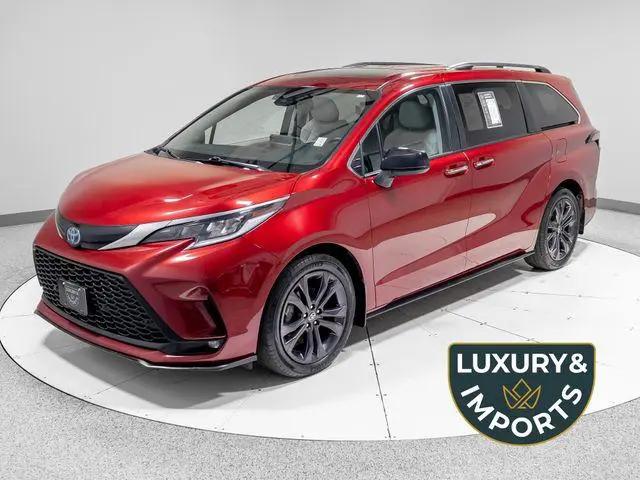 2022 Toyota Sienna XSE for sale in Hutchinson, KS