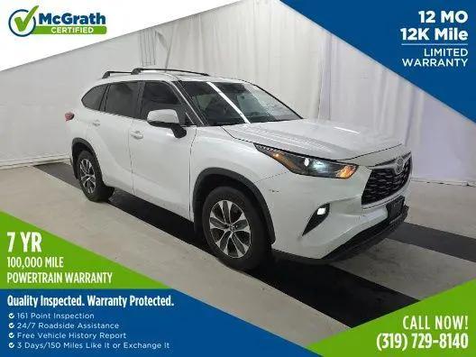 2023 Toyota Highlander XLE for sale in Iowa City, IA