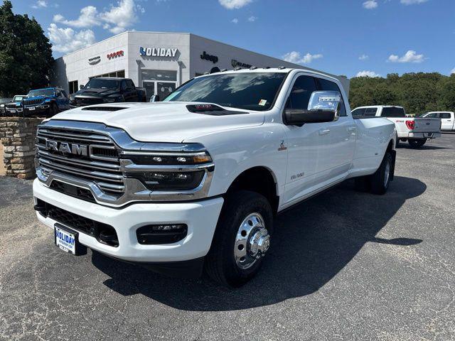 2026 Ram 3500 Laramie Crew Cab 4x4 8' Box for sale in Graham, TX