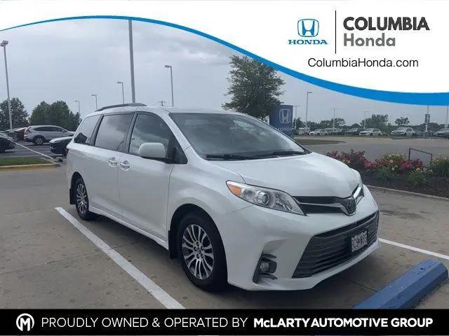 2019 Toyota Sienna XLE 8 Passenger for sale in Columbia, MO