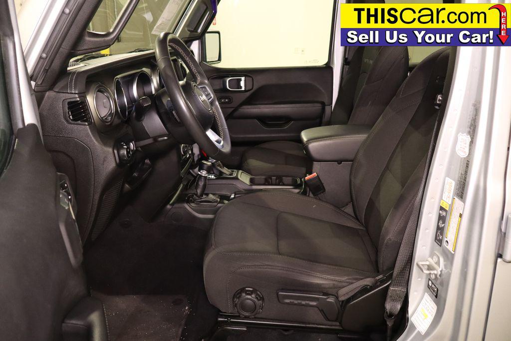 car-gallery-28