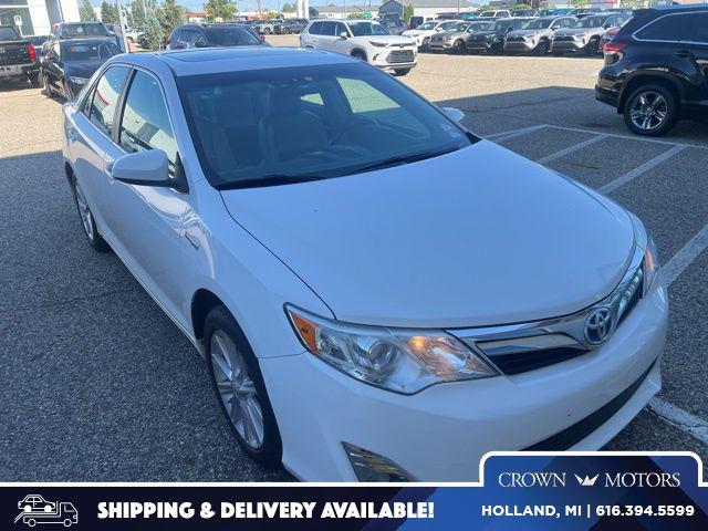 2012 Toyota Camry 2.5 Auto XLE Hybrid's photo