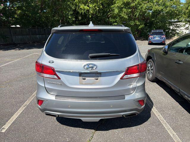2017 Hyundai Santa Fe SE Ultimate