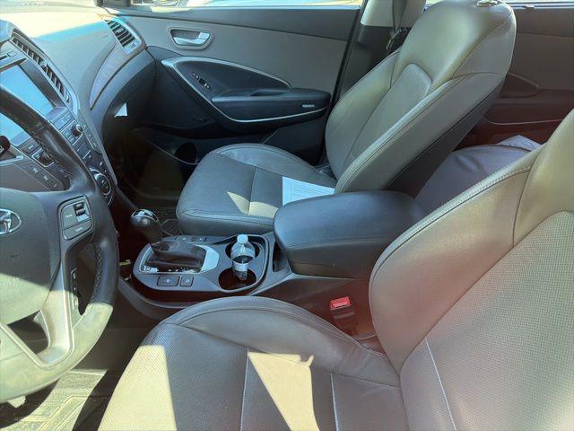 2017 Hyundai Santa Fe SE Ultimate
