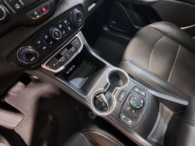 2023 GMC Terrain AWD SLT