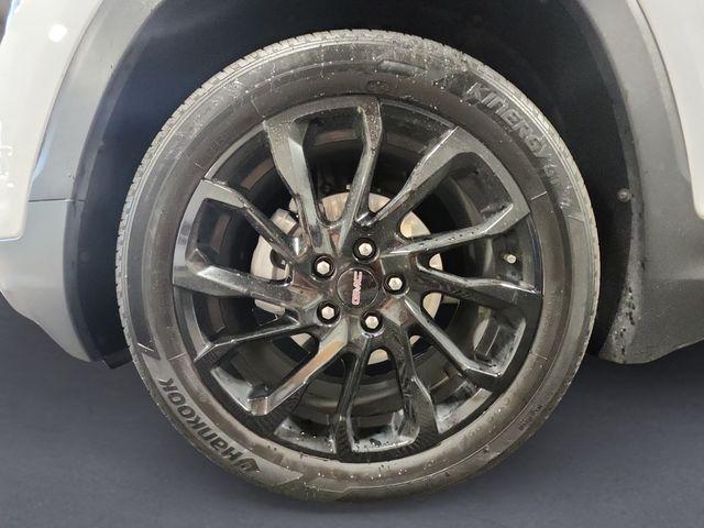 2023 GMC Terrain AWD SLT