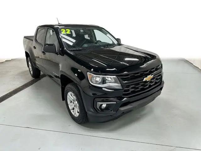 2022 Chevrolet Colorado 4WD Crew Cab Short Box LT for sale in Warren, OH