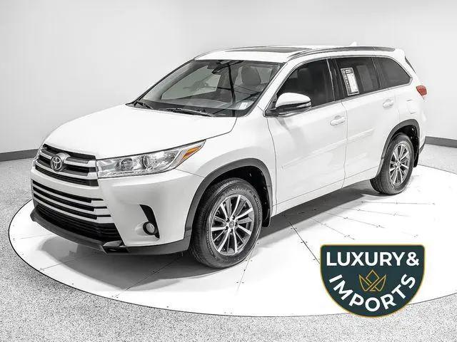 2017 Toyota Highlander XLE for sale in Leavenworth, KS