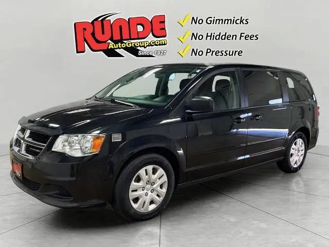 2017 Dodge Grand Caravan SE for sale in East Dubuque, IL