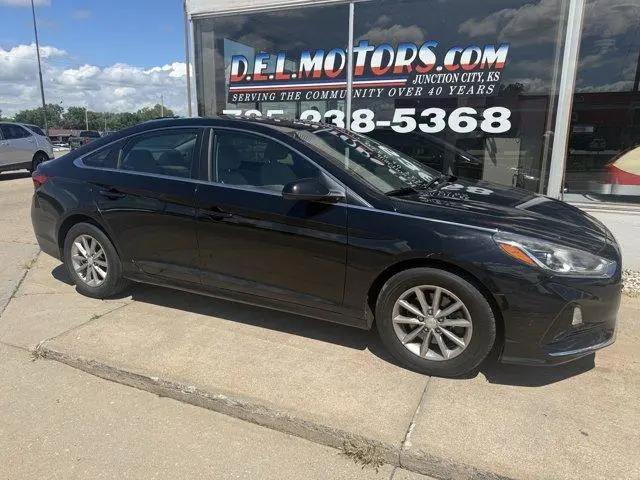 2018 Hyundai Sonata SE for sale in Junction City, KS