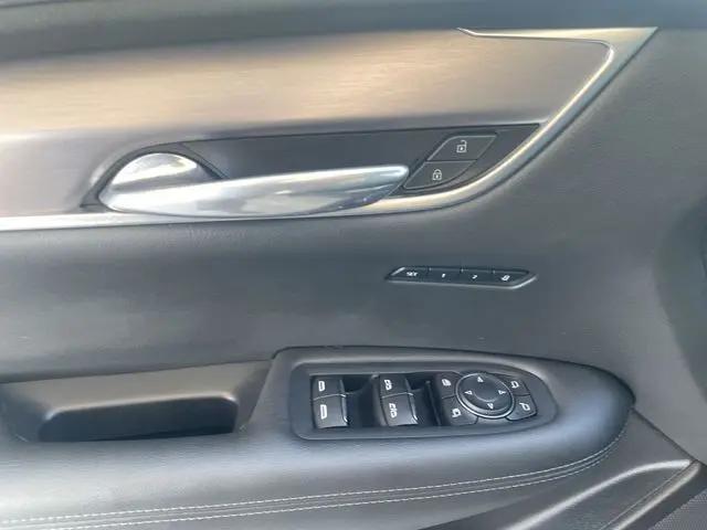 2024 Cadillac XT6 FWD Luxury