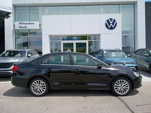 2013 Volkswagen Jetta 2.5L SEL for sale in Glendale, WI