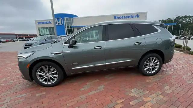 2023 Buick Enclave Avenir FWD