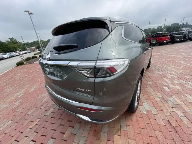 2023 Buick Enclave Avenir FWD