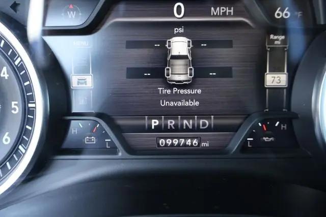 2019 Ram 1500 Laramie Crew Cab 4x4 5'7" Box
