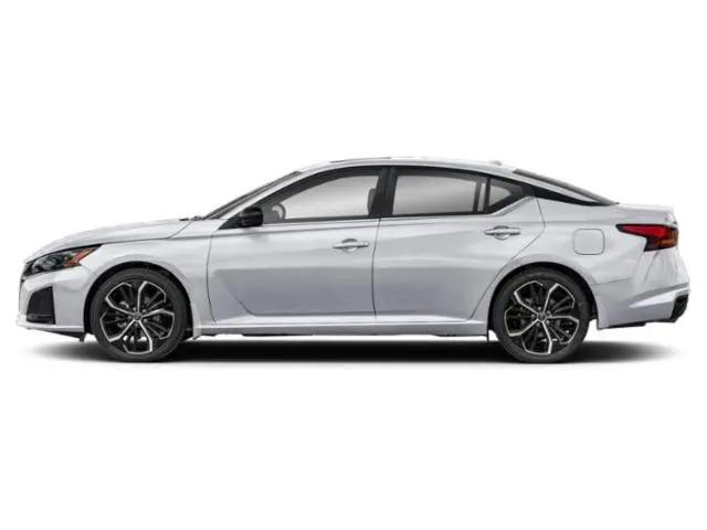 2026 Nissan Altima SR FWD