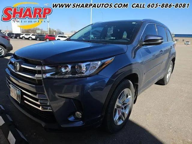 2018 Toyota Highlander Limited for sale in Watertown, SD