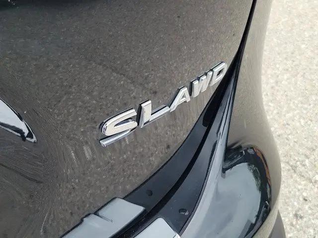 2022 Nissan Rogue Sport SL AWD Xtronic CVT