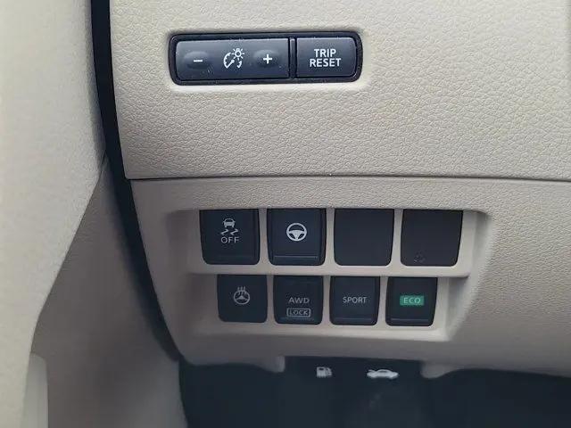 2022 Nissan Rogue Sport SL AWD Xtronic CVT