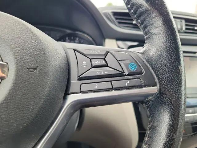 2022 Nissan Rogue Sport SL AWD Xtronic CVT