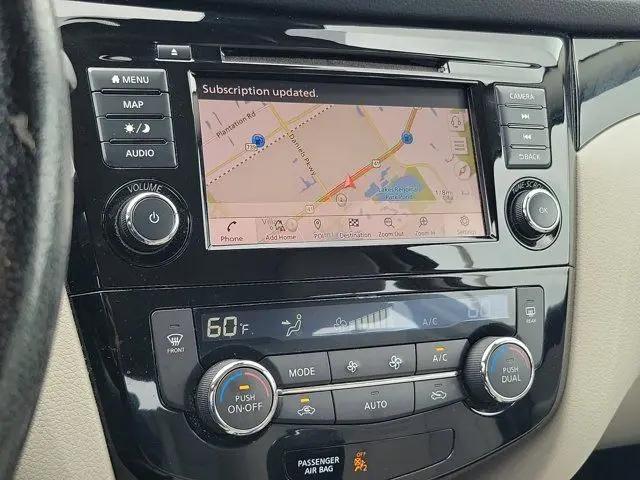 2022 Nissan Rogue Sport SL AWD Xtronic CVT