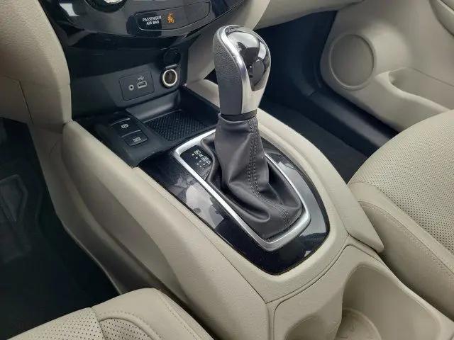 2022 Nissan Rogue Sport SL AWD Xtronic CVT