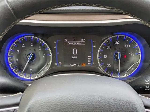 2022 Chrysler Voyager LX