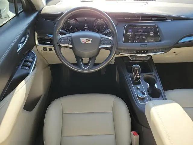 2021 Cadillac XT4 Luxury