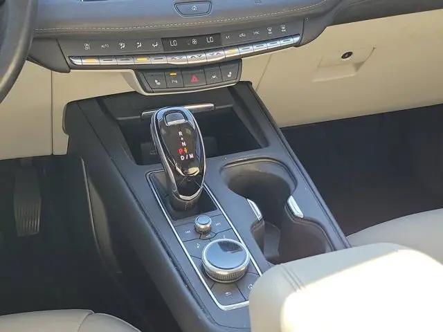 2021 Cadillac XT4 Luxury