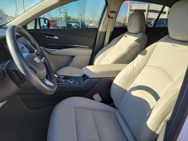 2021 Cadillac XT4 Luxury