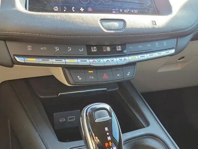 2021 Cadillac XT4 Luxury
