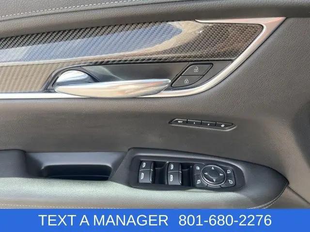 2020 Cadillac XT6 Sport