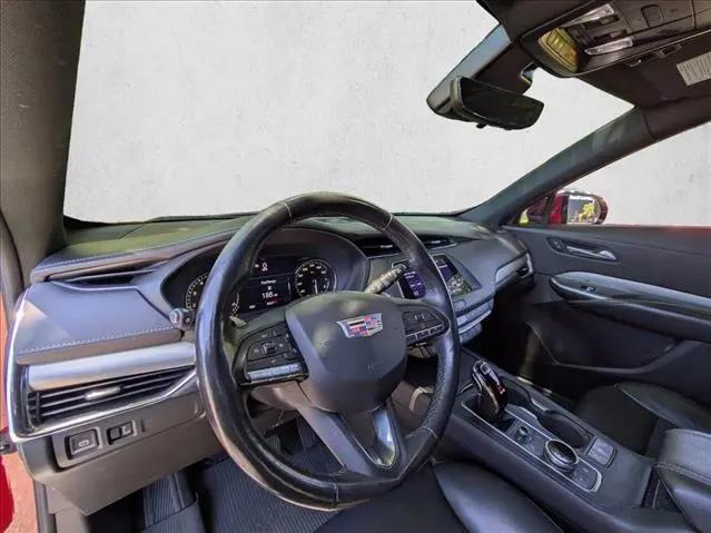2023 Cadillac XT4 FWD Premium Luxury