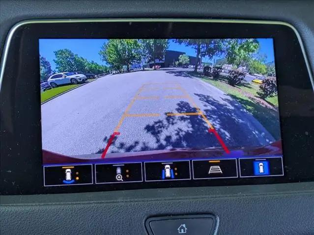 2023 Cadillac XT4 FWD Premium Luxury