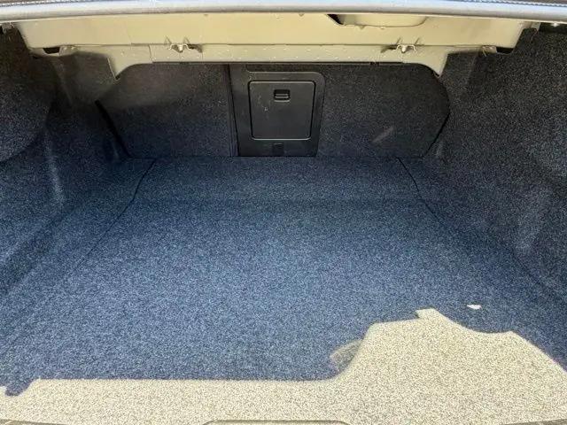 2024 Volvo S60 B5 Plus Dark Theme