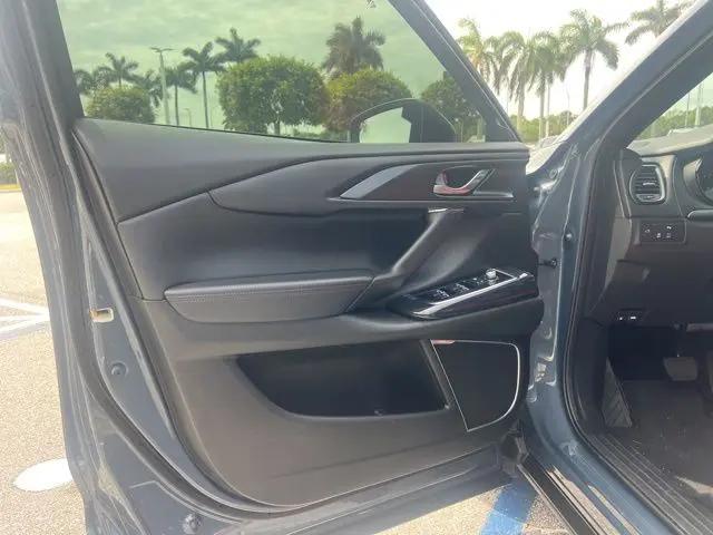 2021 Mazda CX-9 Carbon Edition