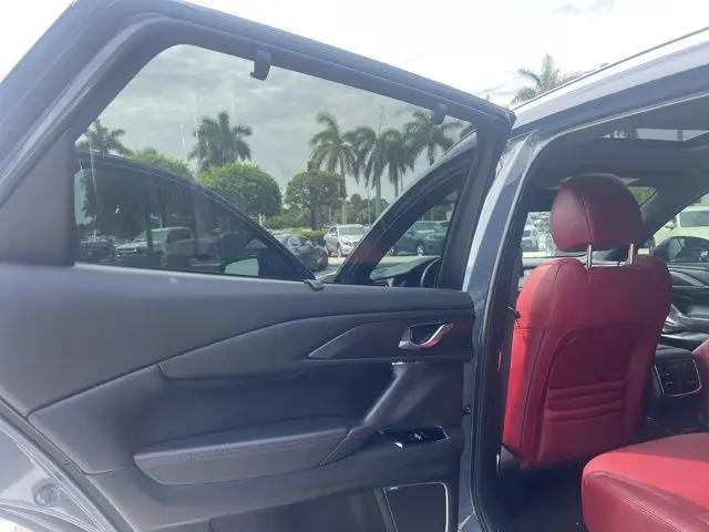2021 Mazda CX-9 Carbon Edition