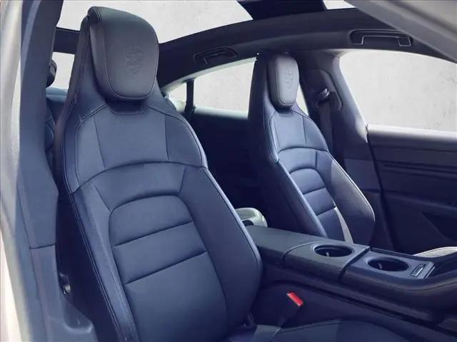 2023 Porsche Taycan Taycan