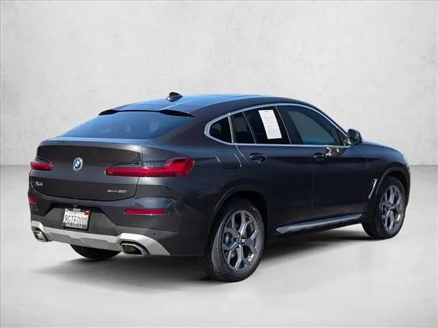2023 BMW X4 xDrive30i