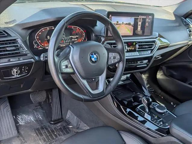 2023 BMW X4 xDrive30i